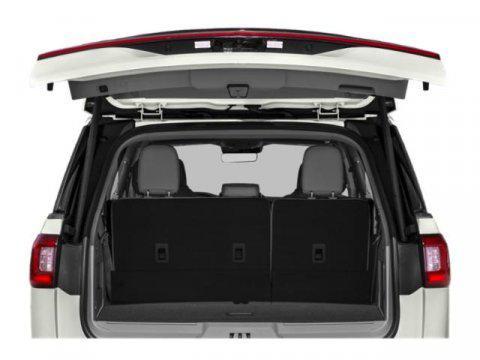 Photo of 2019 Blue Lincoln Navigator L