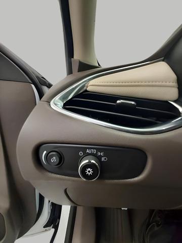 Photo of 2024 Summit White Chevrolet Malibu