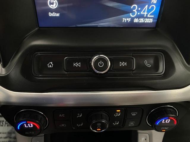 Photo of 2018 Summit White GMC Acadia