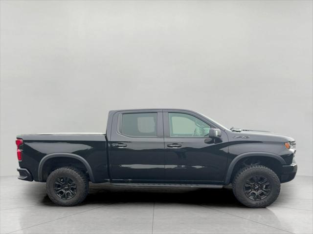 Photo of 2023 Black Chevrolet Silverado 1500