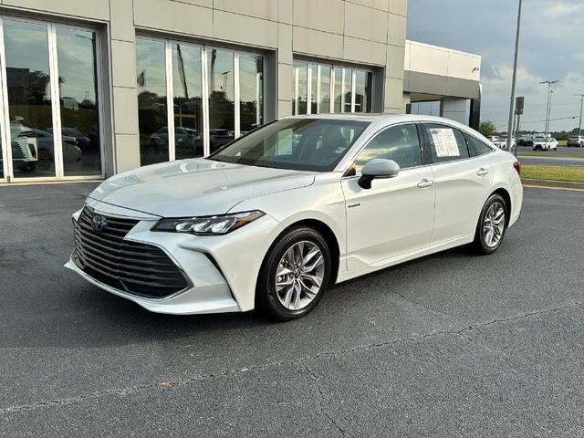 2019 Toyota Avalon Hybrid