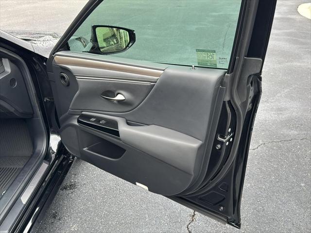 Photo of 2024 Caviar Lexus ES 350