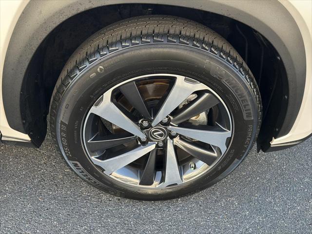 Photo of 2020 Eminent White Pearl Lexus NX 300h