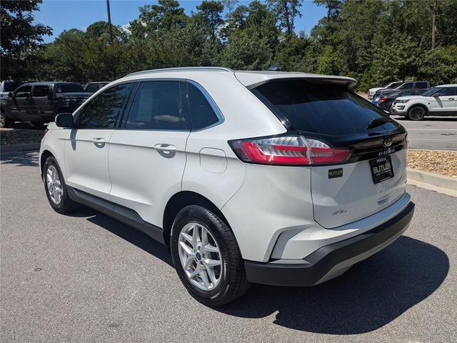 Photo of 2022 Star White Metallic Tri-Coat Ford Edge