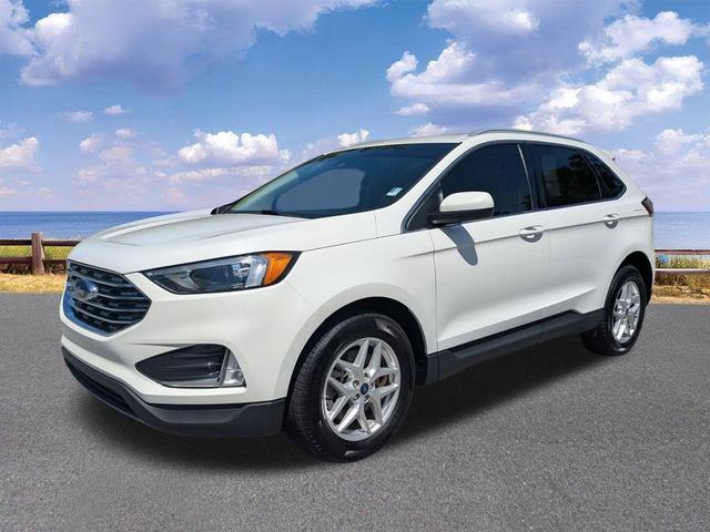 Photo of 2022 Star White Metallic Tri-Coat Ford Edge