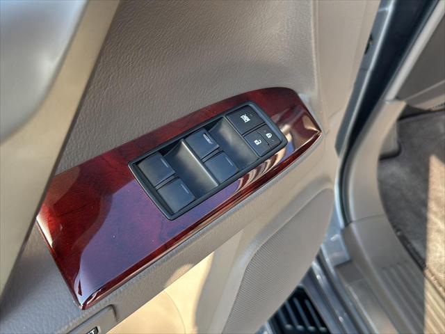 Photo of 2010 GRAY Lexus GX 460