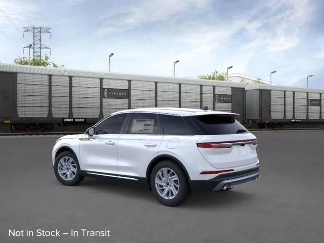 Photo of 2025 Crystal White Lincoln Corsair