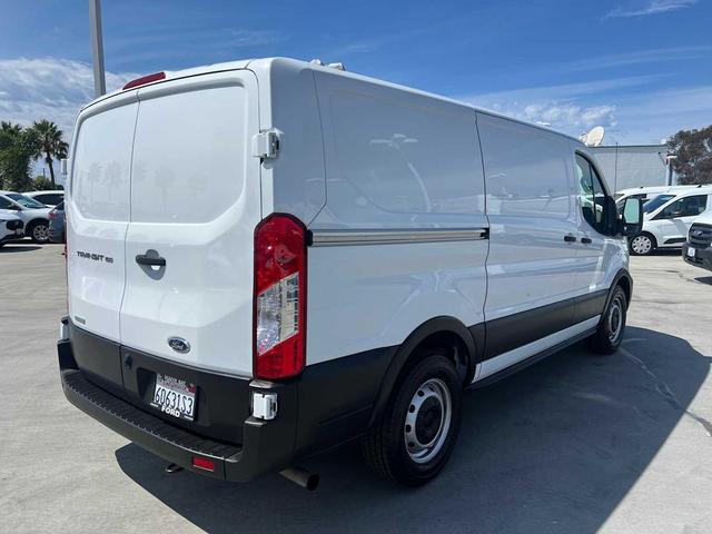 Photo of 2022 Oxford White Ford Transit-150