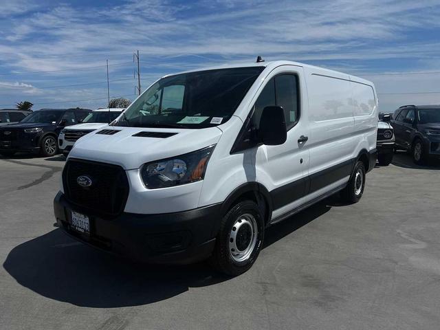 Photo of 2022 Oxford White Ford Transit-150
