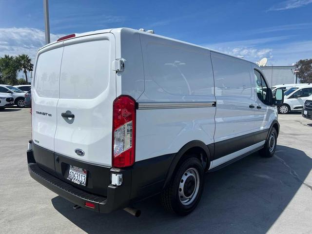 Photo of 2022 Oxford White Ford Transit-150