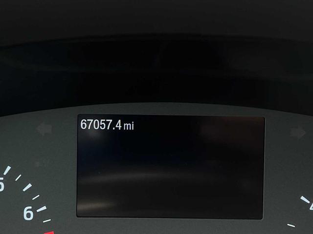 Photo of 2021 Oxford White Ford Escape