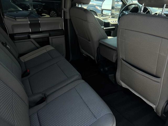 Photo of 2022 Oxford White Ford F-250