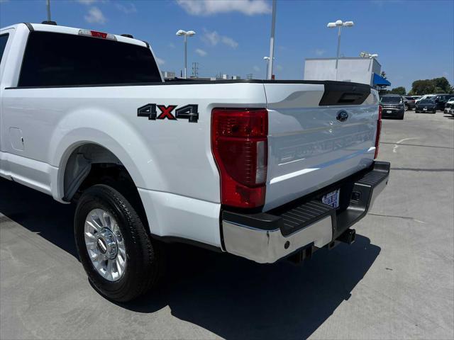 Photo of 2022 Oxford White Ford F-250
