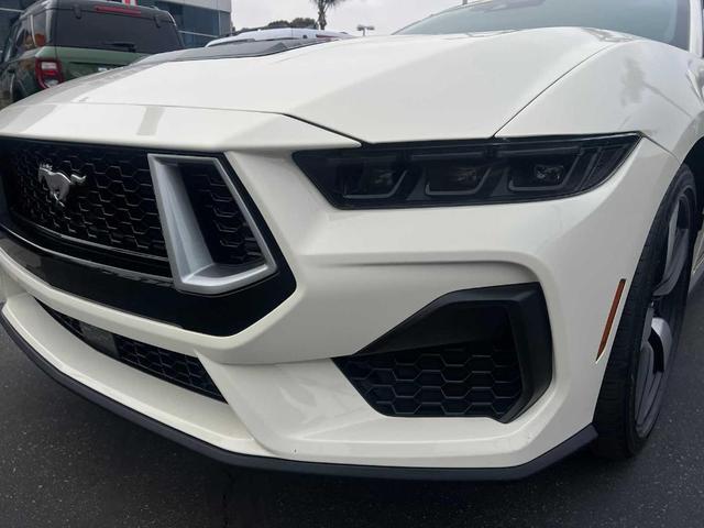 Photo of 2025 Wimbledon White Ford Mustang