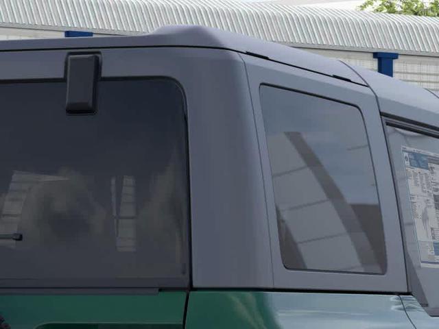 Photo of 2025 Eruption Green Metallic Ford Bronco