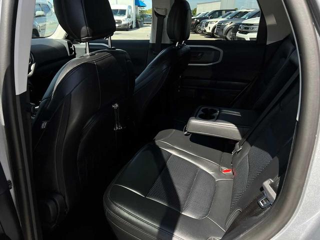 Photo of 2022 Iconic Silver Metallic Ford Bronco Sport