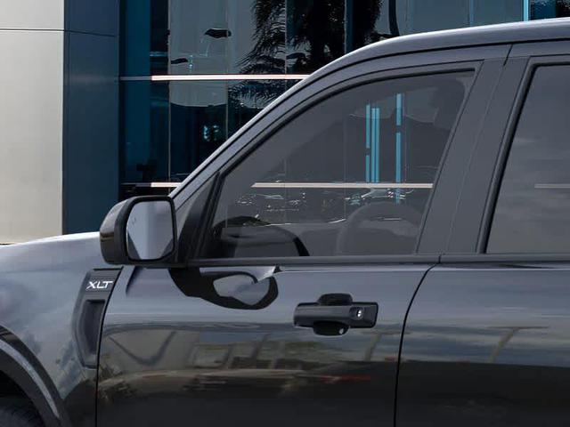 Photo of 2025 Shadow Black Ford Maverick
