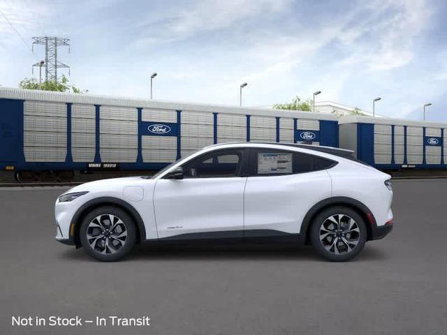 Photo of 2025 Star White Ford Mustang Mach-E