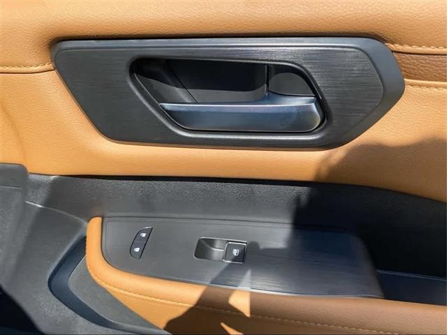 Photo of 2025 Everest White P Nissan Armada