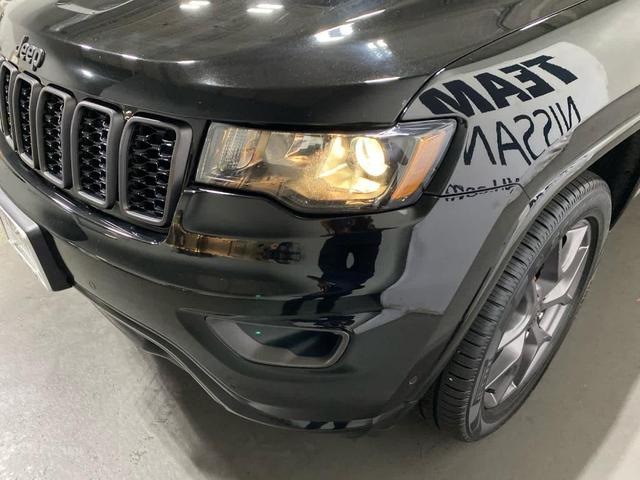 Photo of 2021 Diamond Black Jeep Grand Cherokee