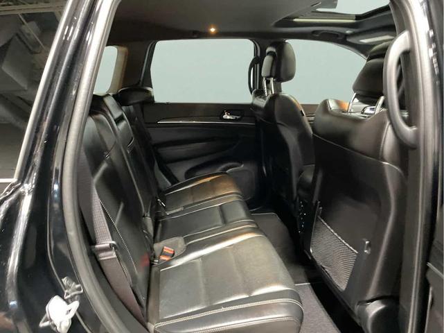 Photo of 2021 Diamond Black Jeep Grand Cherokee