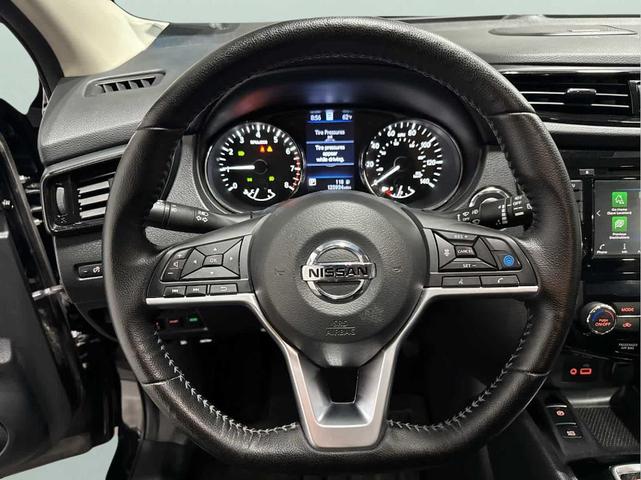 Photo of 2021 Magnetic Black Nissan Rogue Sport