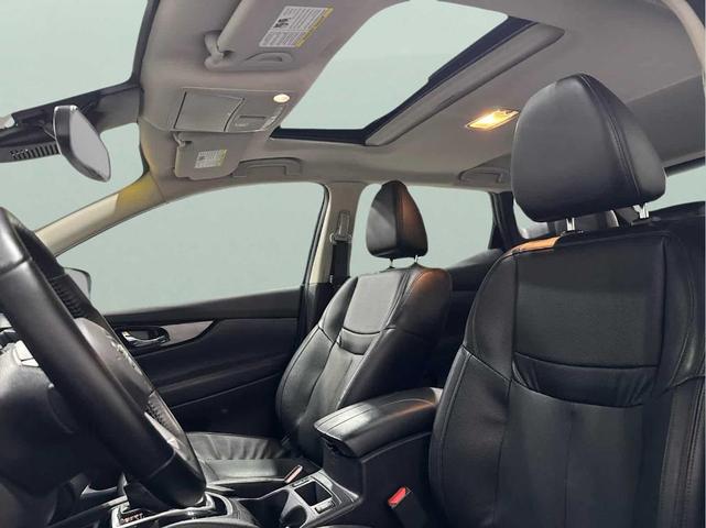 Photo of 2021 Magnetic Black Nissan Rogue Sport