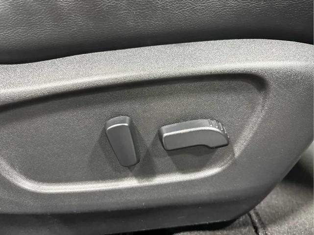 Photo of 2021 Magnetic Black Nissan Rogue Sport