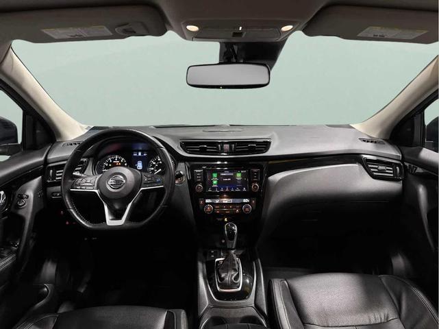Photo of 2021 Magnetic Black Nissan Rogue Sport