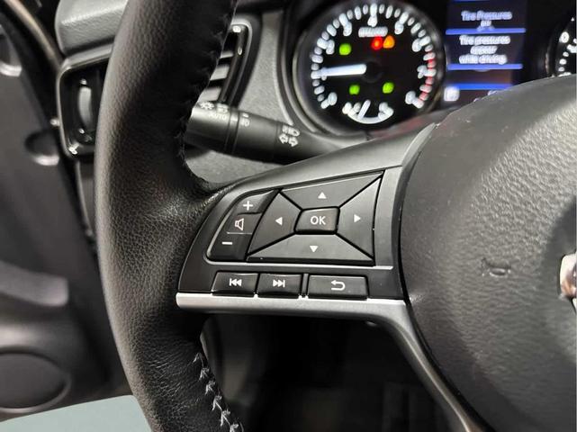 Photo of 2021 Magnetic Black Nissan Rogue Sport
