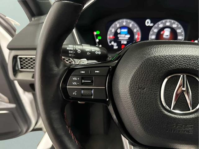 Photo of 2023 Platinum White Pearl Acura Integra