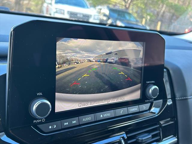 Photo of 2025 Scarlet Ember Nissan Pathfinder