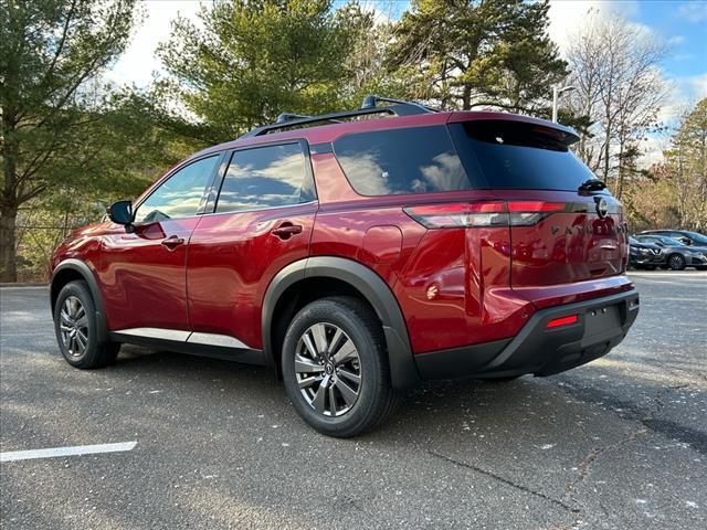 Photo of 2025 Scarlet Ember Nissan Pathfinder