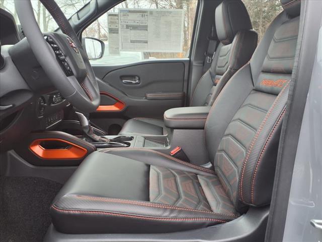 Photo of 2025 Boulder Gray Metallic Nissan Frontier