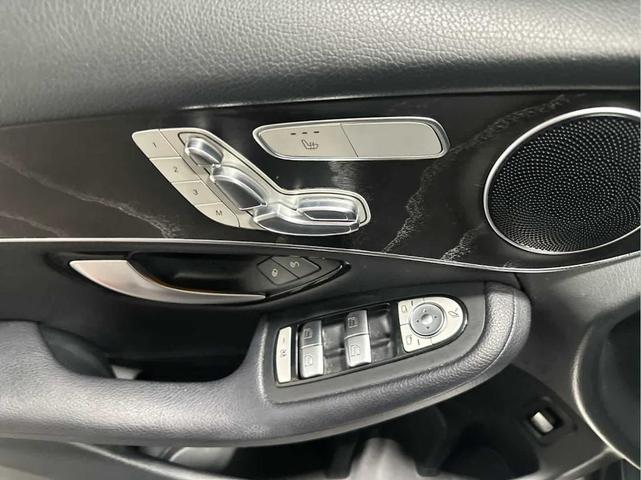Photo of 2018 Gray Metallic Mercedes-Benz GLC 300