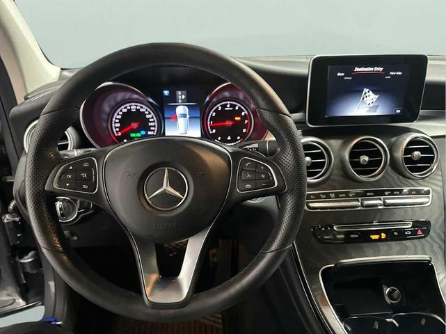 Photo of 2018 Gray Metallic Mercedes-Benz GLC 300
