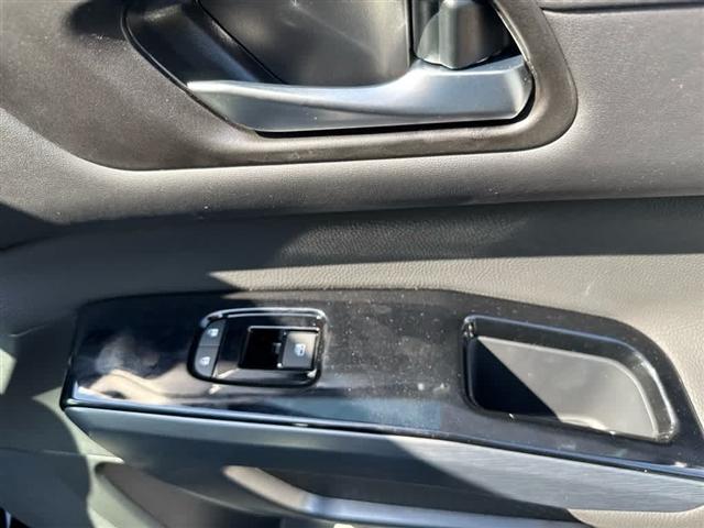Photo of 2025 Black Nissan Pathfinder