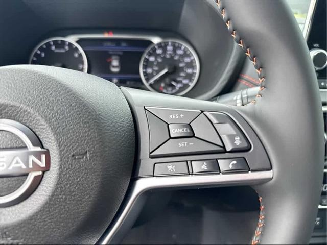 Photo of 2025 Black Nissan Sentra