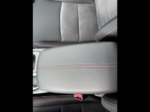 Photo of 2025 Black Nissan Sentra