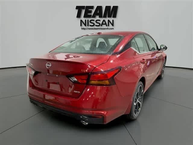 Photo of 2025 Scarlet Ember Nissan Altima