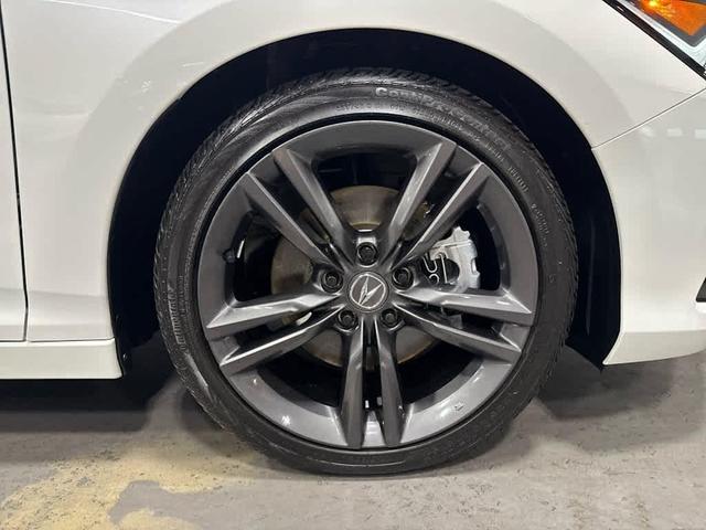 Photo of 2024 Platinum White Pearl Acura Integra