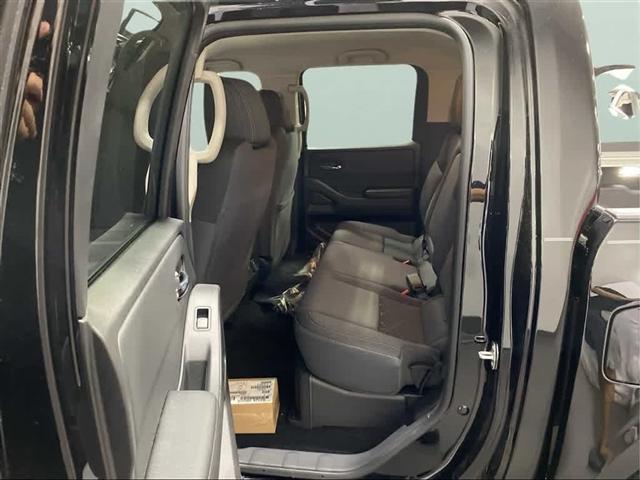 Photo of 2025 Black Nissan Frontier