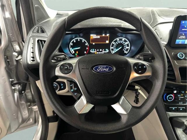 Photo of 2022 Silver Ford Transit Connect
