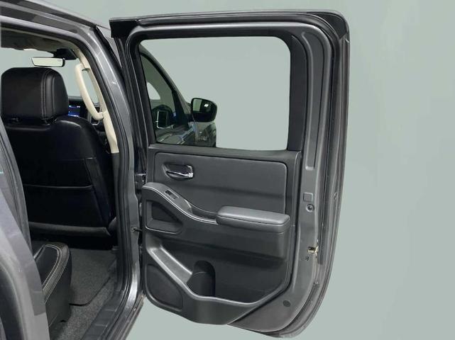 Photo of 2024 Gun Metallic Nissan Frontier
