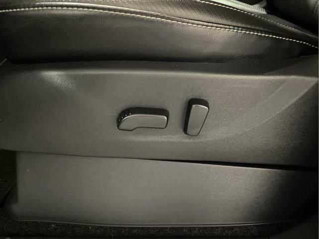 Photo of 2024 Gun Metallic Nissan Frontier