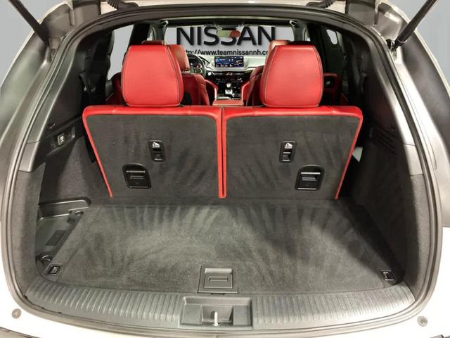 Photo of 2022 Platinum White Pearl Acura MDX