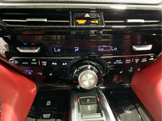Photo of 2022 Platinum White Pearl Acura MDX