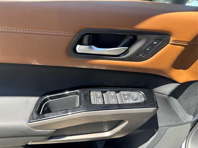 Photo of 2025 Boulder Gray Metallic Nissan Pathfinder