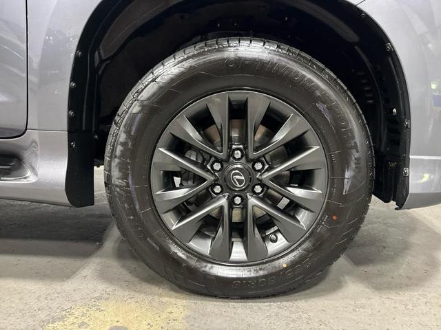 Photo of 2021 Nebula Gray Pearl Lexus GX 460