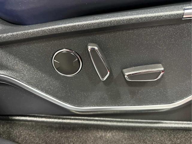 Photo of 2021 Orange Metallic Ford F-150